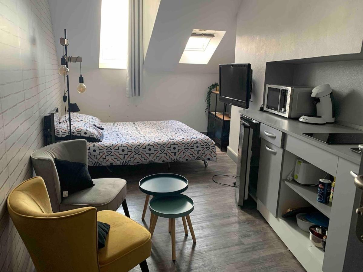Proche Gare Centre Au Calme Cote Cour Apartamento *